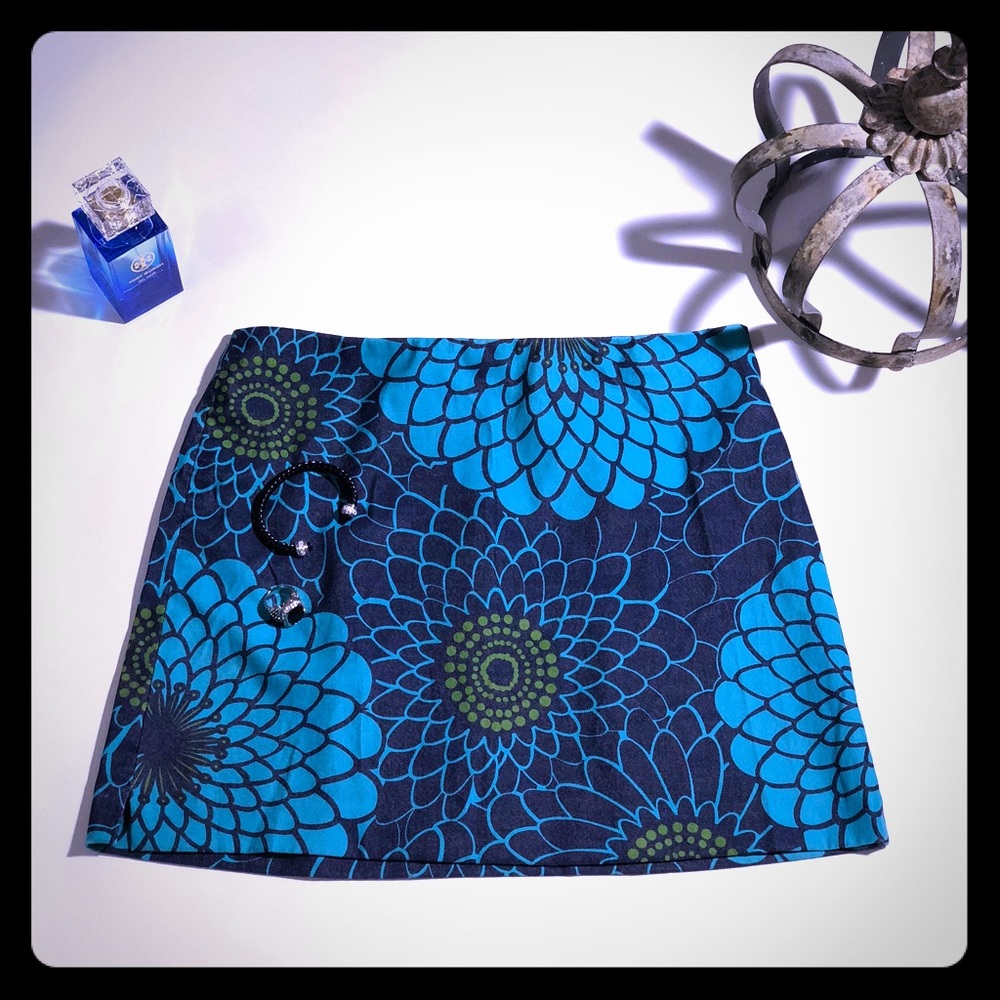 Express Floral Mini Skirt 1/2